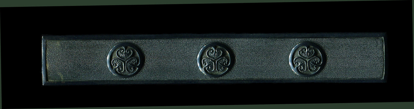 Tokugawa Mon Kozuka